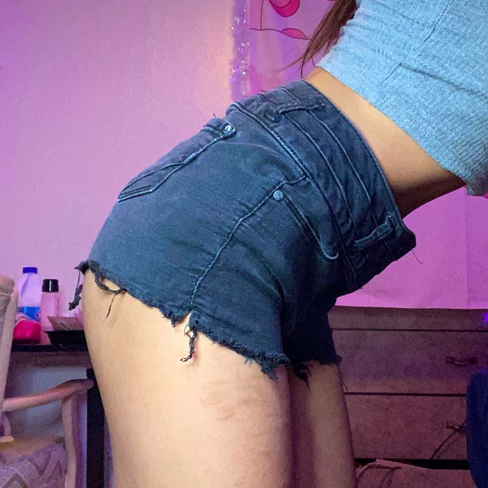 Black shorts mid waist